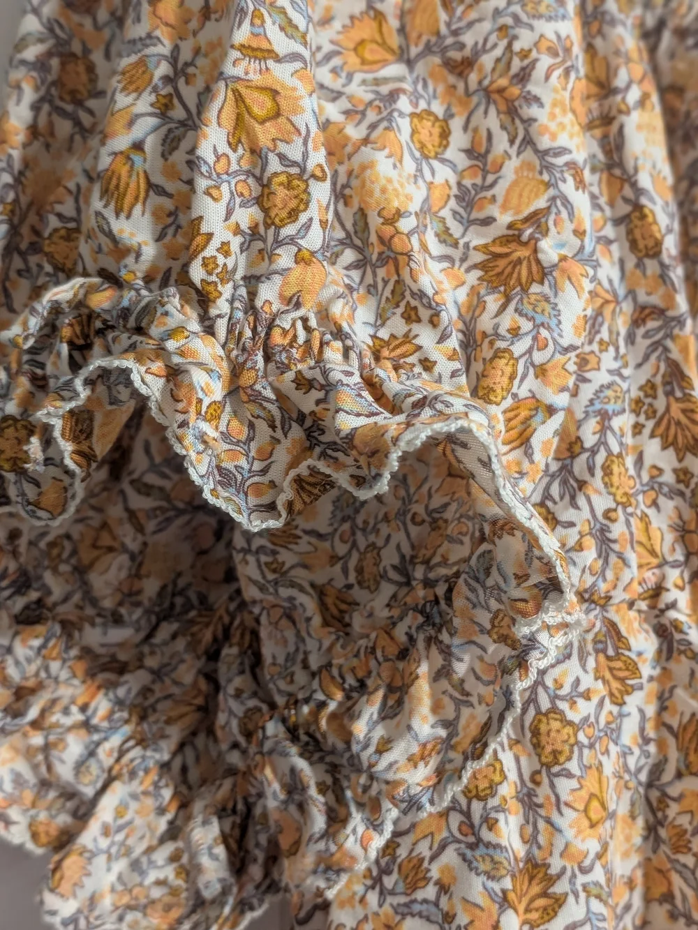 Old Navy Women's Yellow Floral Smocked Peasant Top